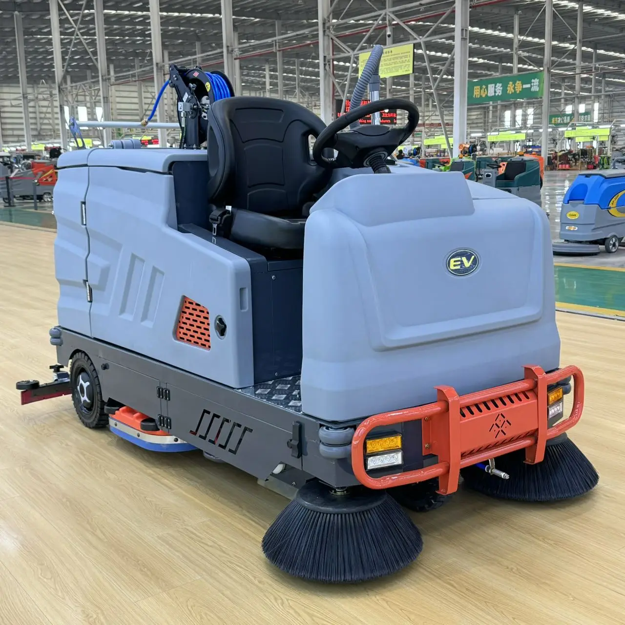 Multi functional electric floor scrubber, industrial multifunctional cleaning machine, factory direct sales