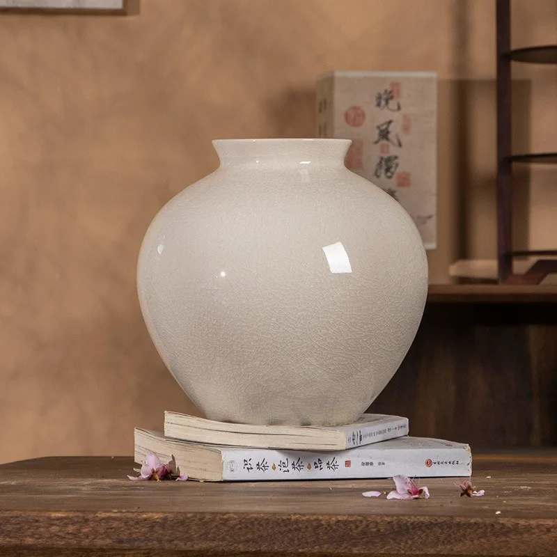 elegant-yellow-monochrome-glazed-ceramic-vase-light-luxury-simple-decorative-vase-with-dried-flowers-hydroponic-ceramic-vase