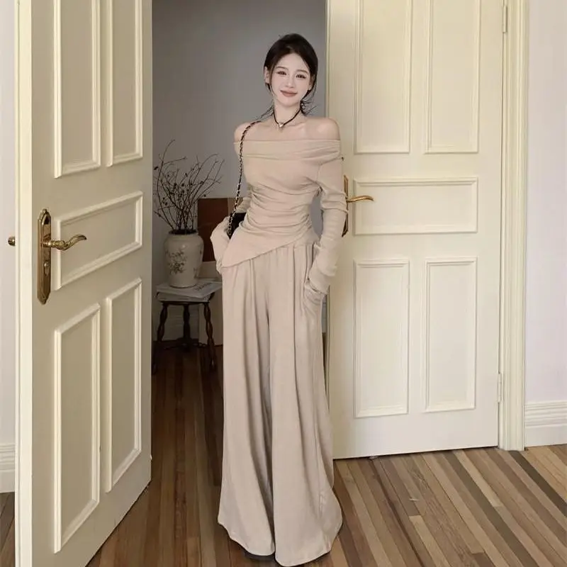 

Fall 2026 New Gentle Style One Shoulder Women's Casual Wide Leg Pants Two Piece Set Slimming Top Set Fashionable Ensemble