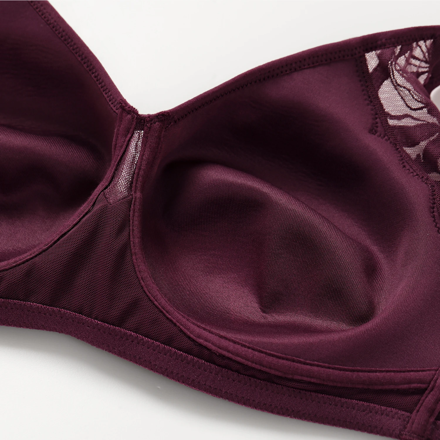 DELIMIRA Women\'s Wireless Plus Size Lace Bra Full Coverage Unlined Support Bras 34-48 B-G cup