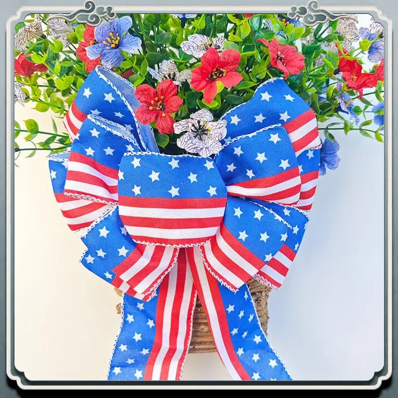 Decoración duradera de cesta de flores del día patriótico para el día de la independencia de la puerta delantera 4 de julio para interior exterior rojo blanco azul Dur