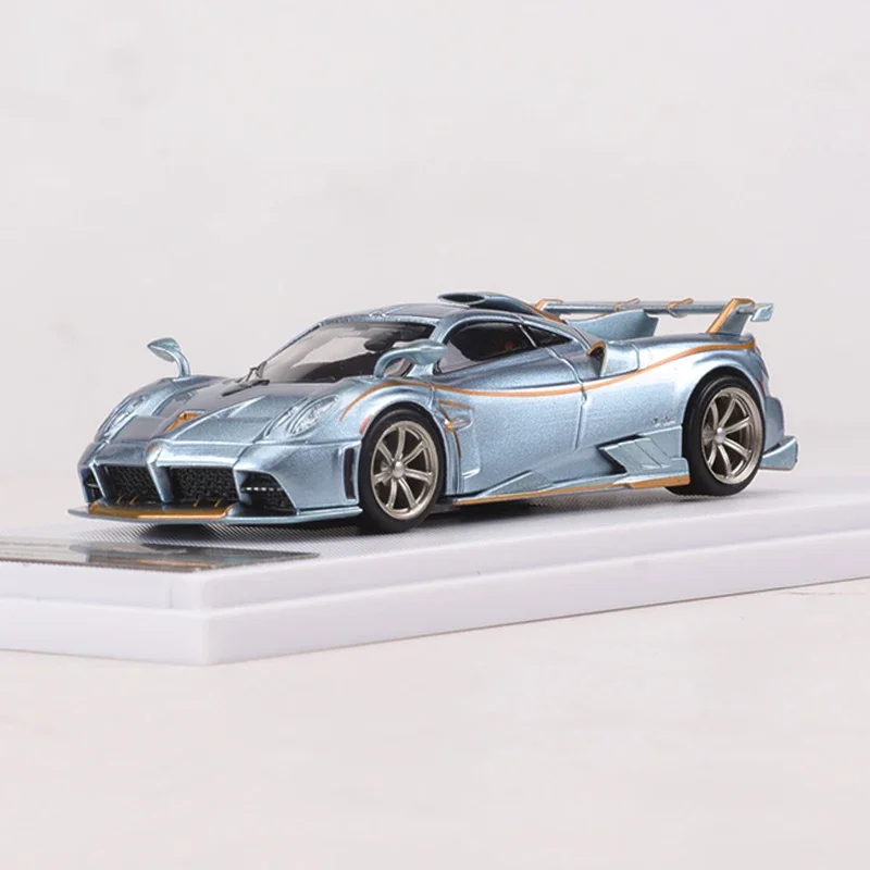 

XF 1:64 Pagani Imola ICE Blue Alloy Model Car