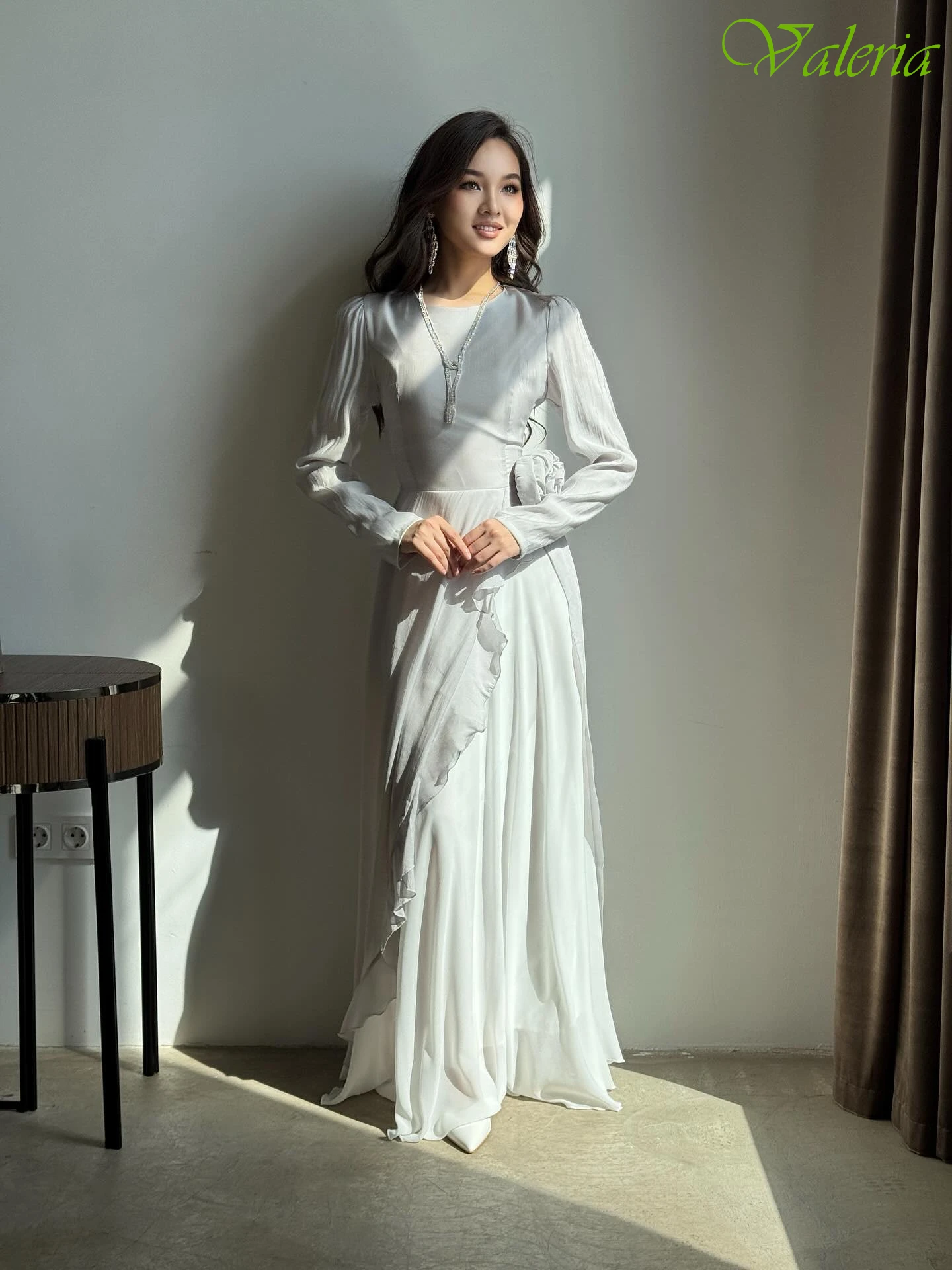 

Customized A-Line Crew Neck Elegant Formal Evening Dress Temperament High Quality Celebrity Gowns Fashion Delicate Prom Dress