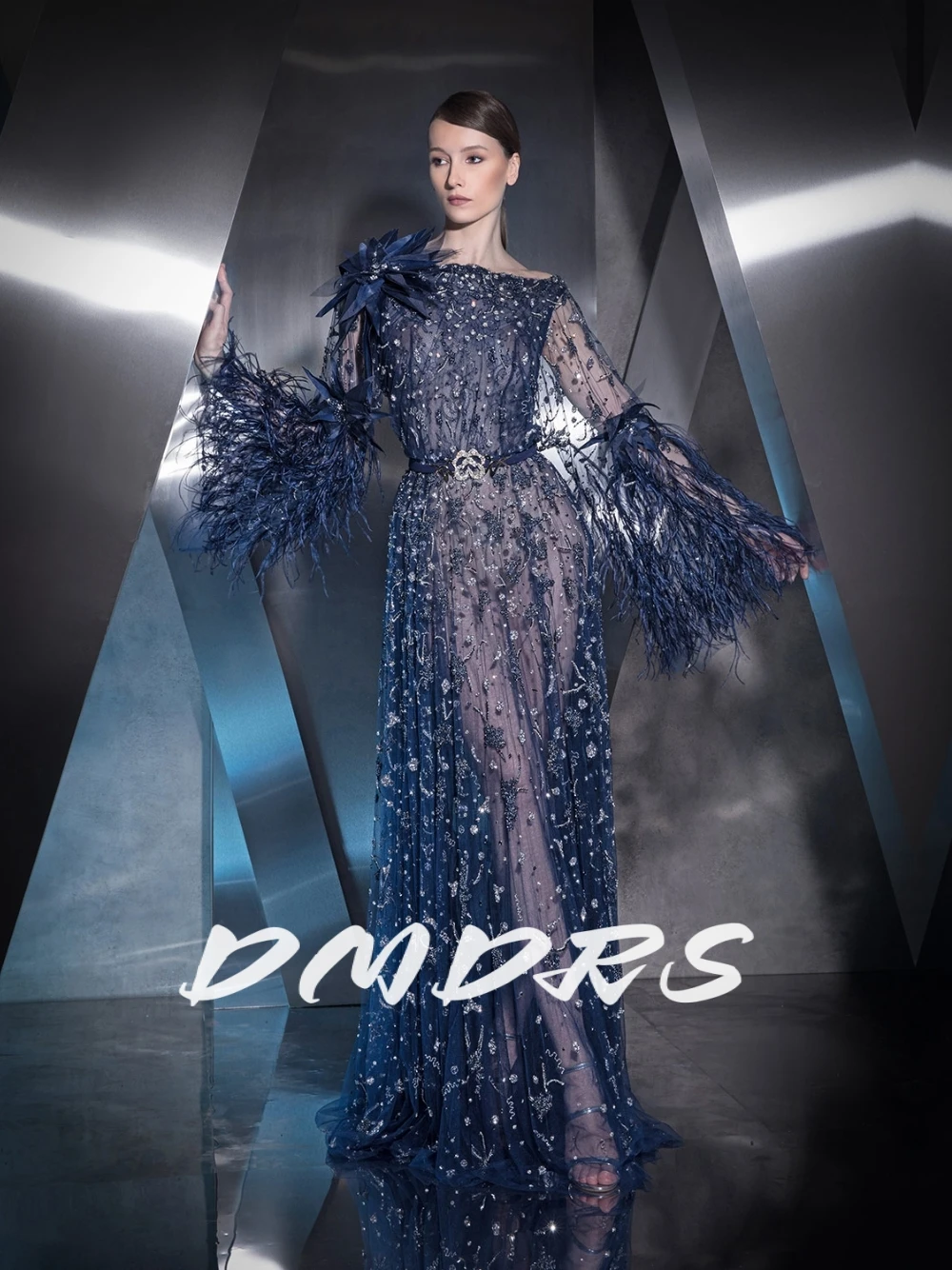 

Blue Boat Neck Feathered Sleeves Evening Dress Plus Size Chic 3D Flower Beaded Prom Gown Customized Party Women Opulent Wear