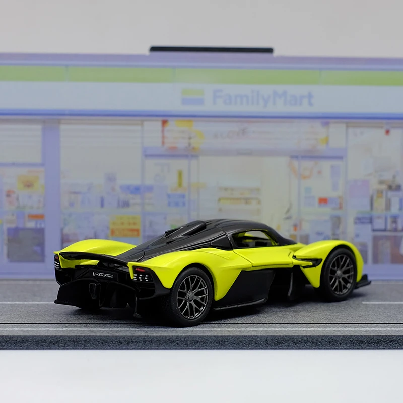 كينسمارت أستون مارتن فالكيري سبيكة دييكاست نموذج سيارة 1/36 لعبة مع التراجع للأطفال مجموعة ألعاب الهدايا #3