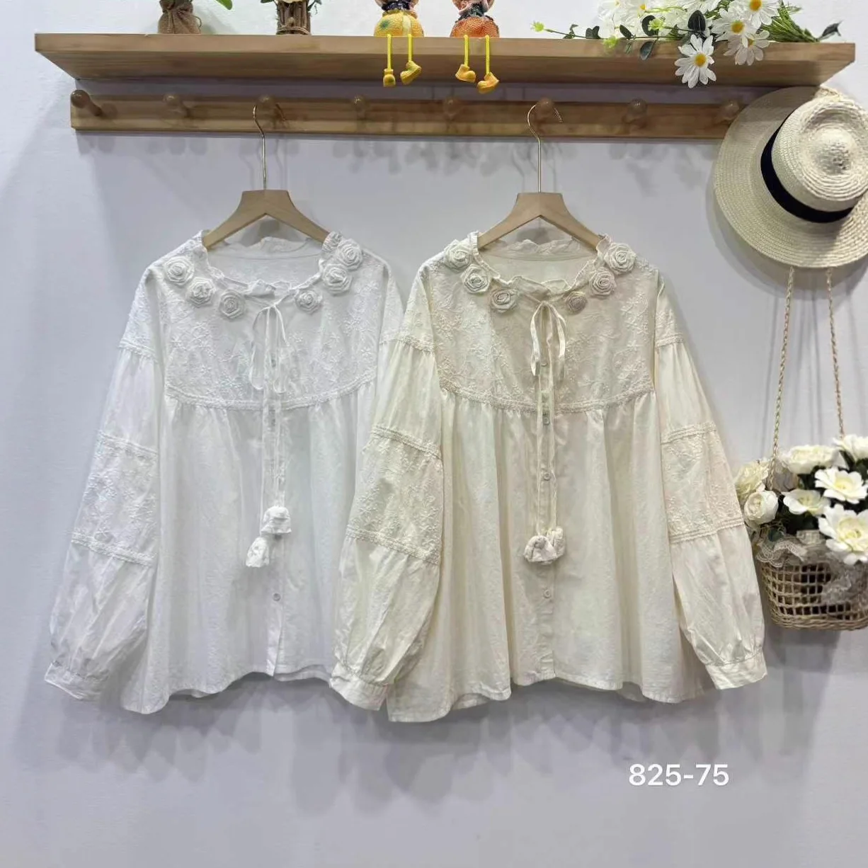 

Women Sweet Mori Girl 3D Rose Flower Embroidery Cotton Shirts Autumn New Lace Up Collar Long Puff Sleeve Casual Loose Blouse