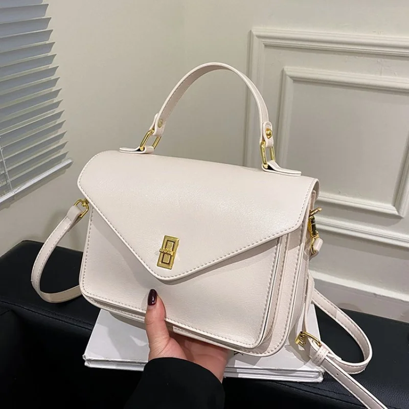 

Школьная сумка для книг для детей, легкие водонепроницаемые многофункциональные карманы с мультяшным дизайном