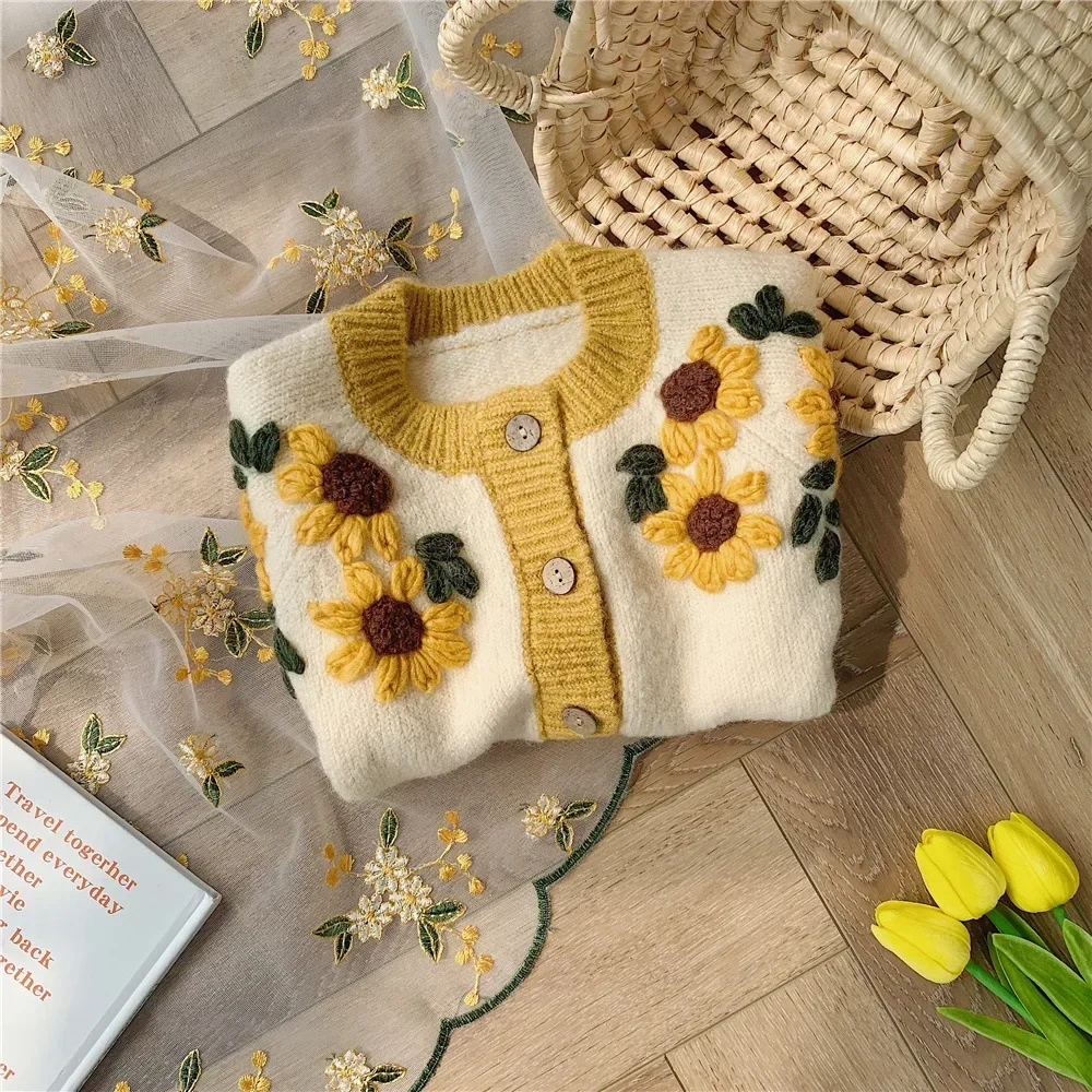 

Children Sweaters 2021 New Autumn Winter Baby Girls Knitted Cardigan Crochet Flowers Toddlers Kids Sweater Coats