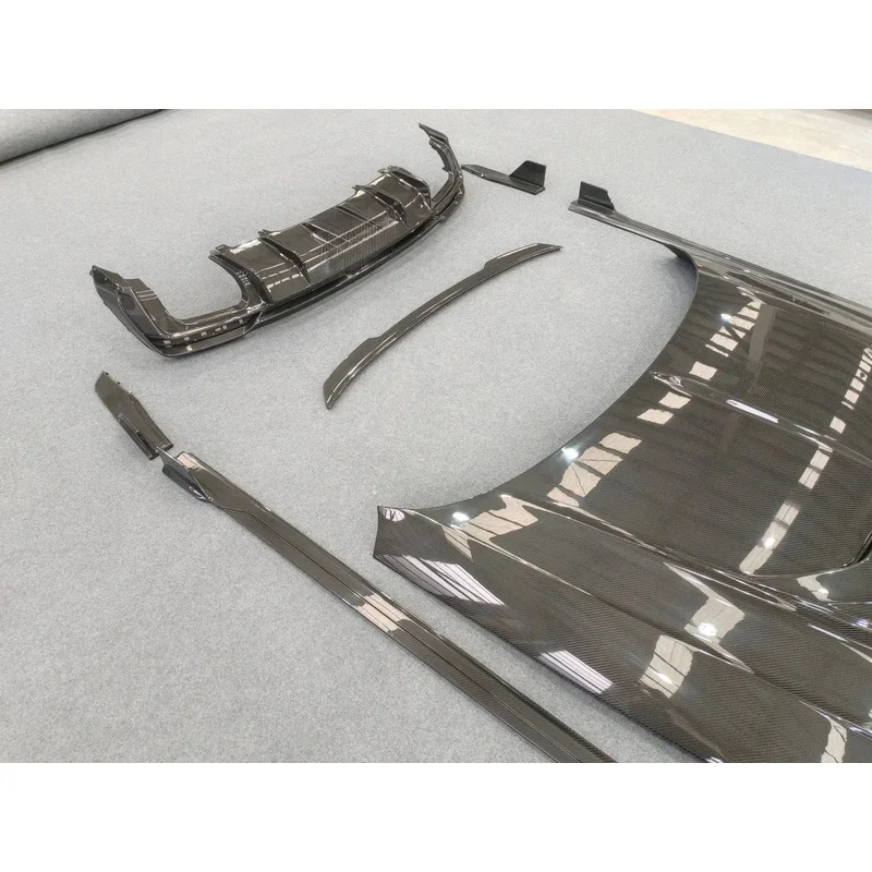 Hot Selling High Quality Carbon Fiber Full Body Kit Including Side Skirts Front Rear Lips Bumper And Spoiler Mid-size Sports