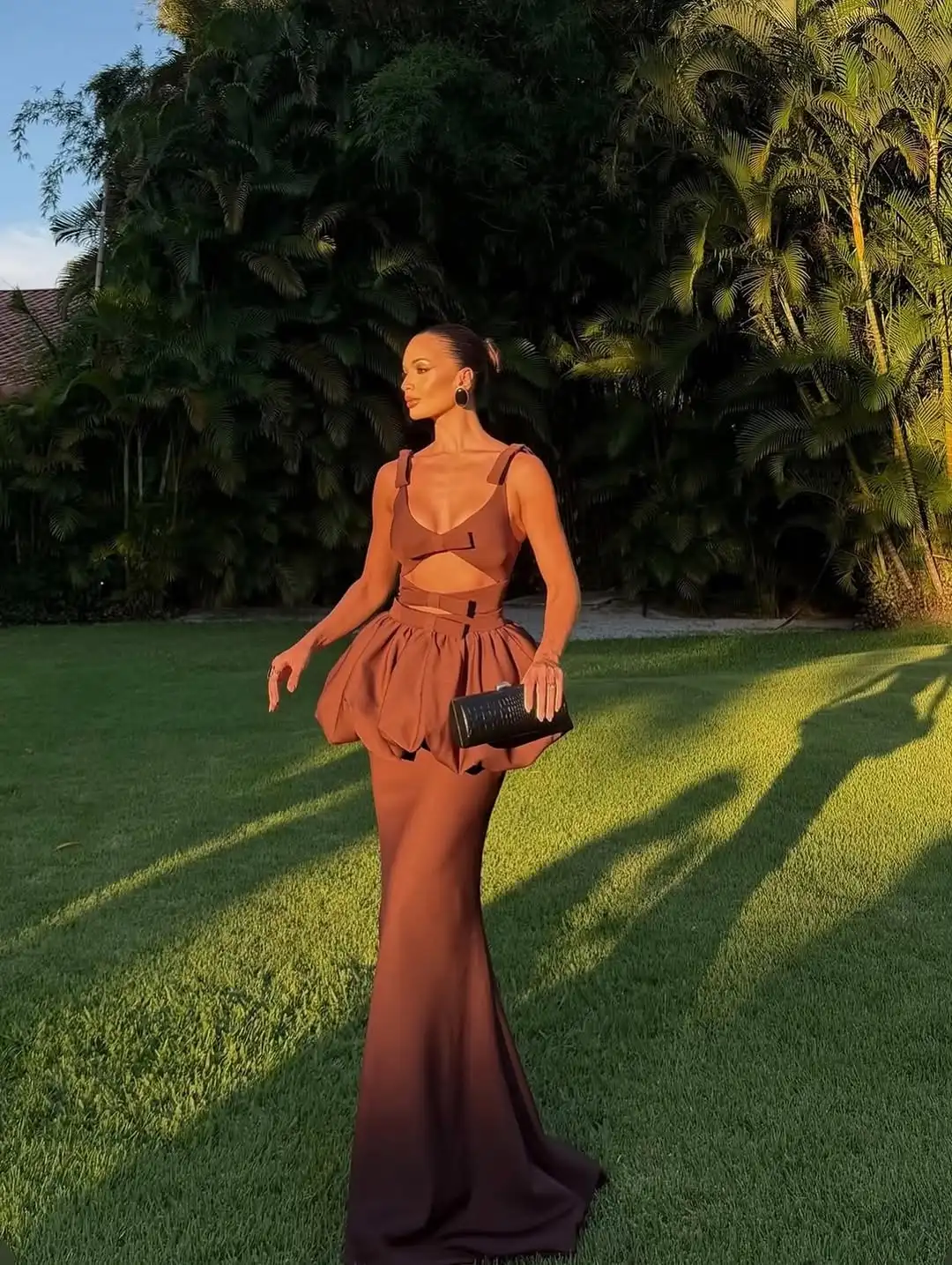 Chocolate Brown Two Piece Spaghetti Strap Evening Dress Hollow Waist Bubble Peplum Fitted Prom Dress Formal Maxi Gown