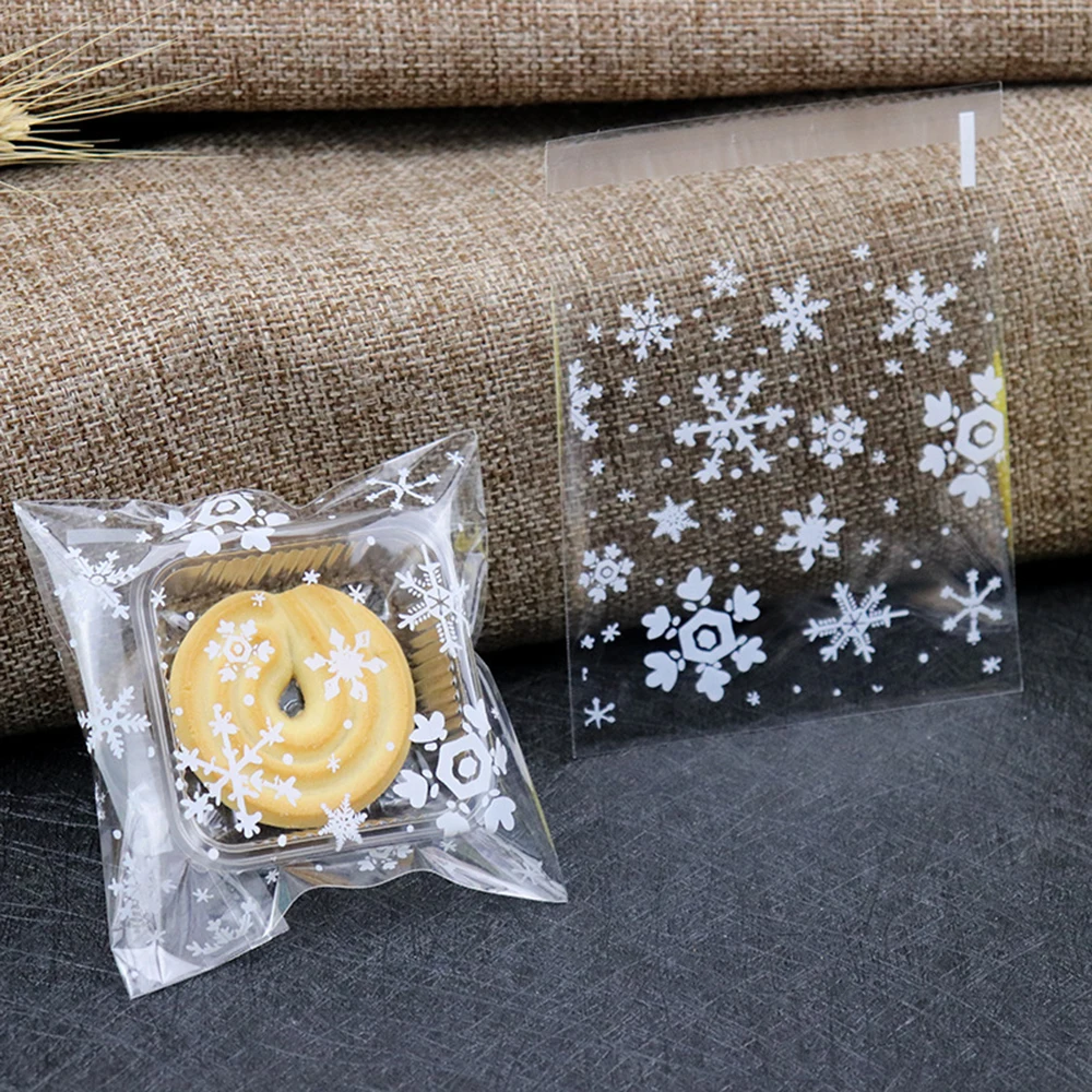 100Pcs Snowflakes Christmas Candy Bags Transparent Biscuits Snacks Package Pouchs Self-Adhesive Christmas Party Baking Package