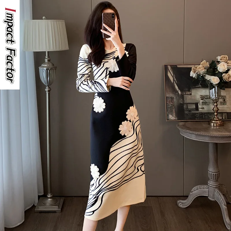 

High End Temperament Waist Wrap Dress Autumn 2024 New Slim Fit Long Sleeve Fashion Foreign Printed Long Dress