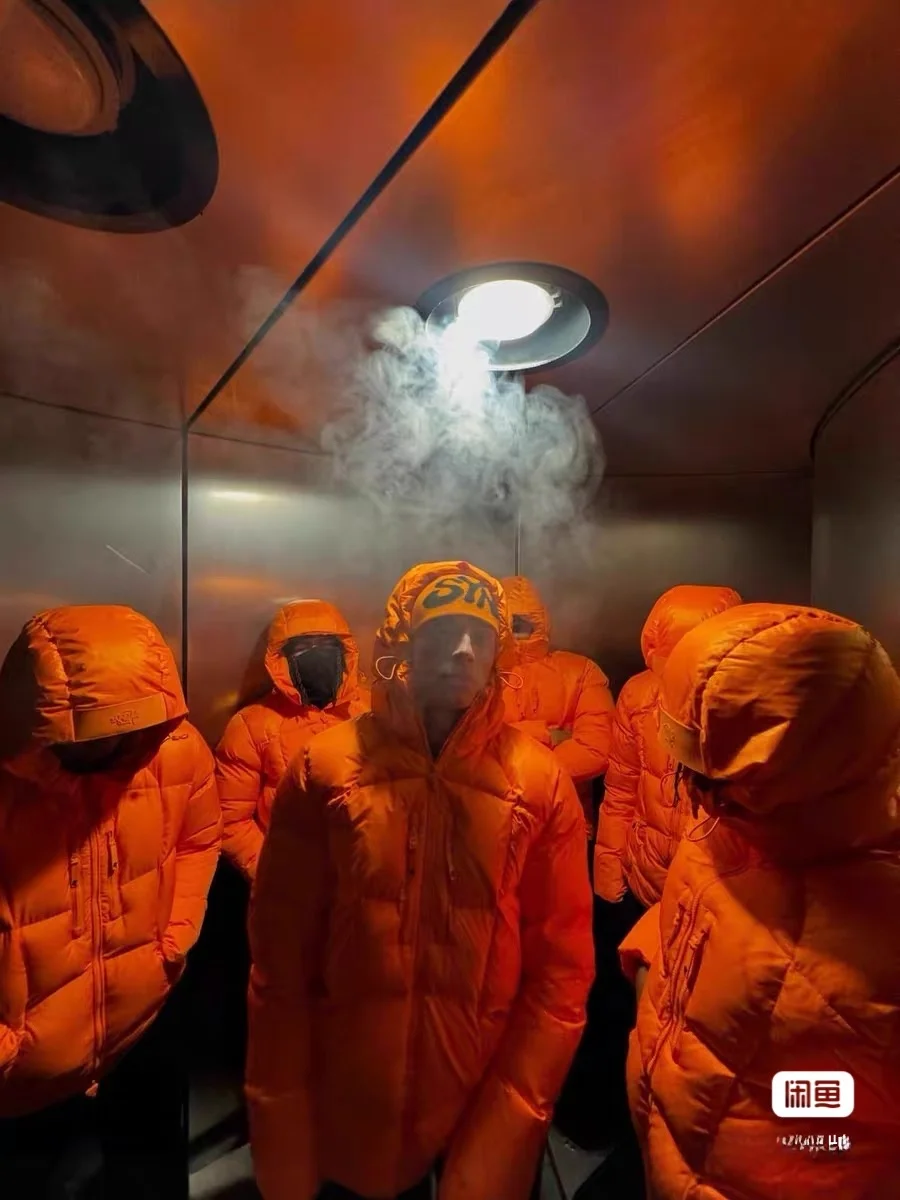 Syna World Orange Hooded down Jaet American Street Sle New Arrival Autumn Winter Thiened Warm Soft Comfortable Ci Casual