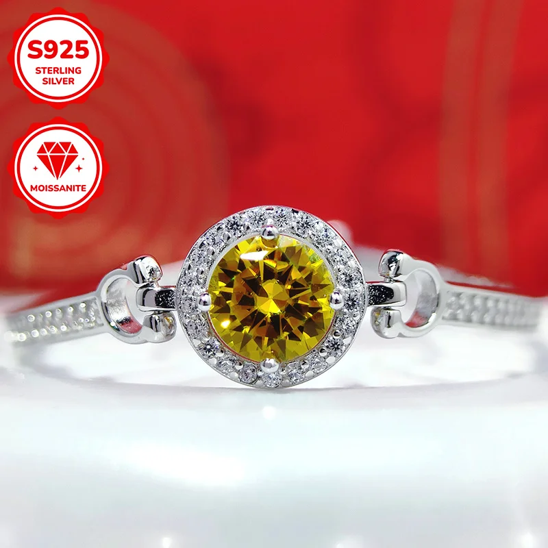 

1pc 1.0 Carat Moissanite Bracelet, 925 Sterling Silver Round Cut Moissanite Bracelet, It Is Perfect As A Gift for Lady.