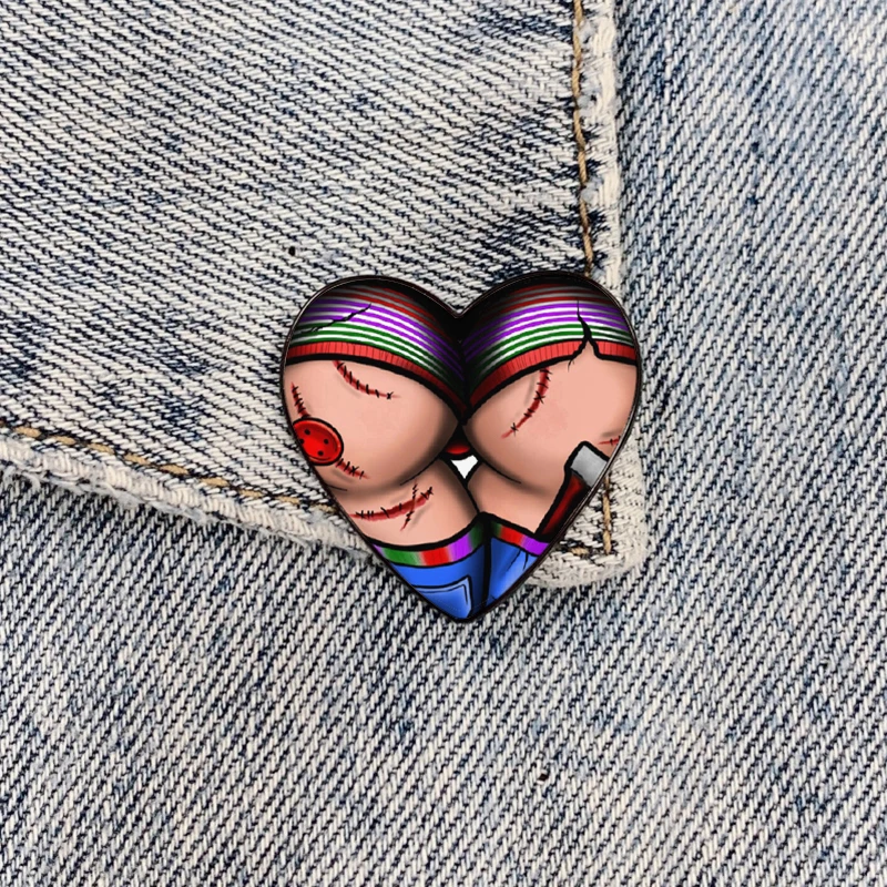 New Fashion Heart-shaped funny Sexy Cheeky Chucky butt heart metal pin vintage Shirt Lapel Badge pins for Lover Girl