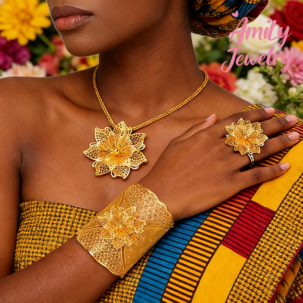 

Large Dubai Bangles Ring Fashion Necklace Flower Pendant Jewelry Exaggerated Bracelet with Ring Hollow Bangles Wedding Party Set