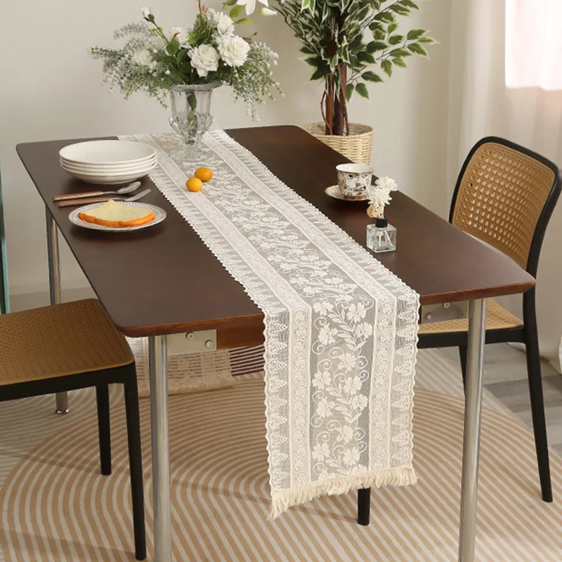 

1pc Kitchen Tablecloth Crochet Lace Table Runner Polyester Table Flag Retro Party Decor Wedding Tassel Cover