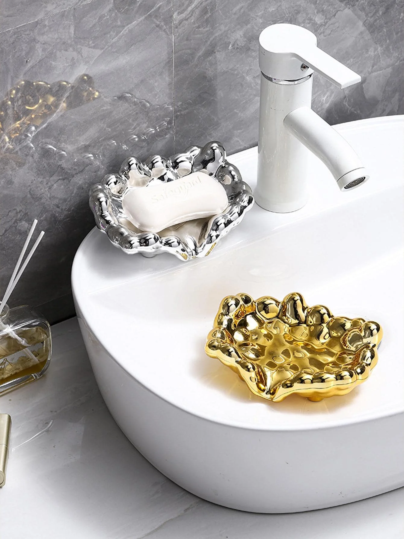 1 قطعة صحن صابون على شكل سحابة