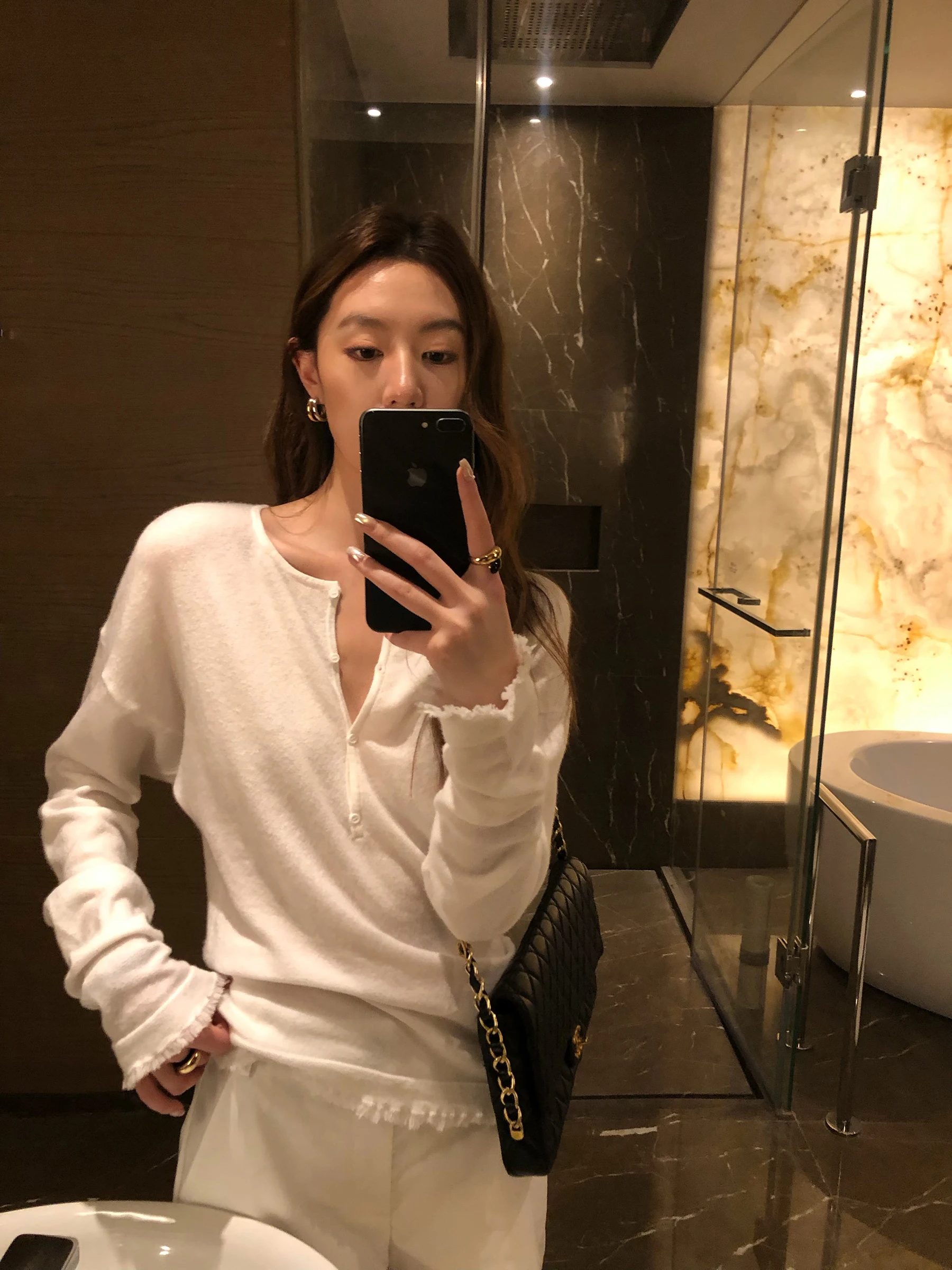 

Gakee Official White Knitted irt with Frayed Hem Waist-Cinching Design Spring Collection Women's Batwing Sve Faionable...