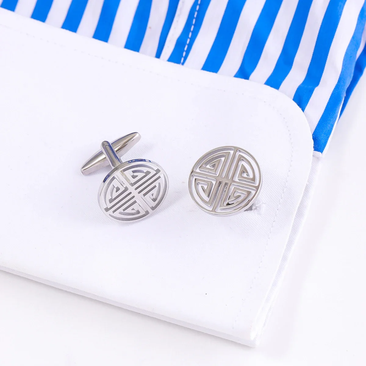 Men's Personalized Stainless Steel Skeleton Floral French Shirt Cufflinks