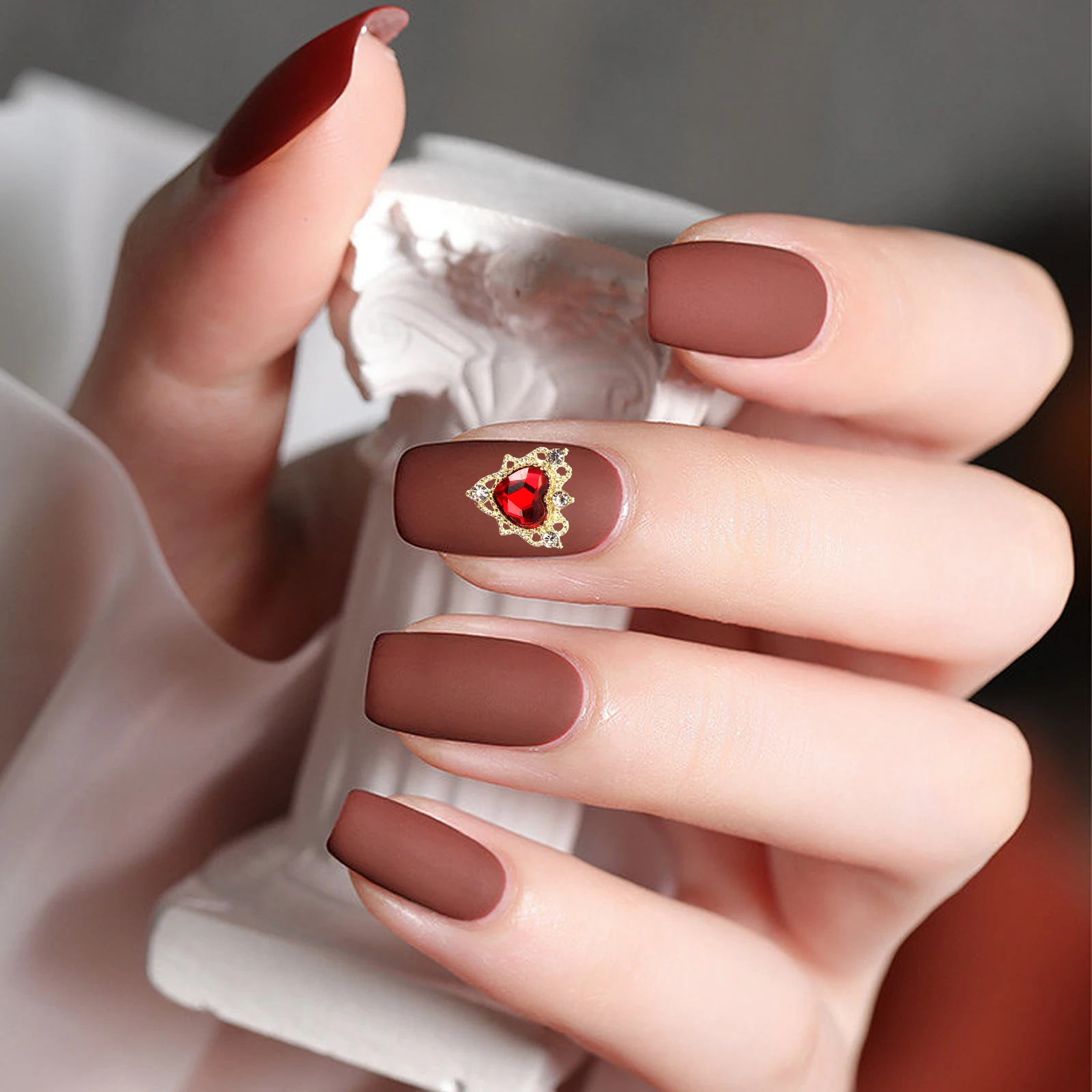 

30Pcs Heart Shaped Alloy Rhinestones Nail Decor Gems for Women DIY Fake Nails Manicure Accessories Bright Luster