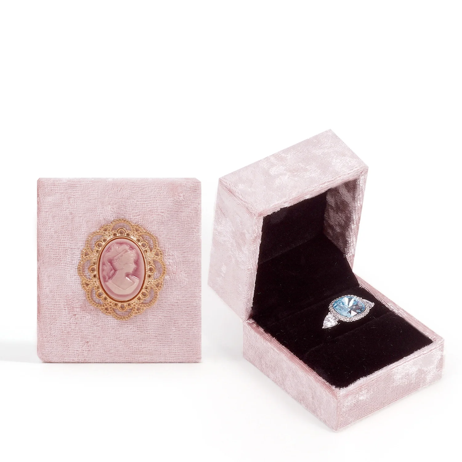 

Jewelry Box Retro Velvet Jewelry Box Ring Storage Box Elegant Pink Jewelry Display Case For Anniversary Celebration Wedding