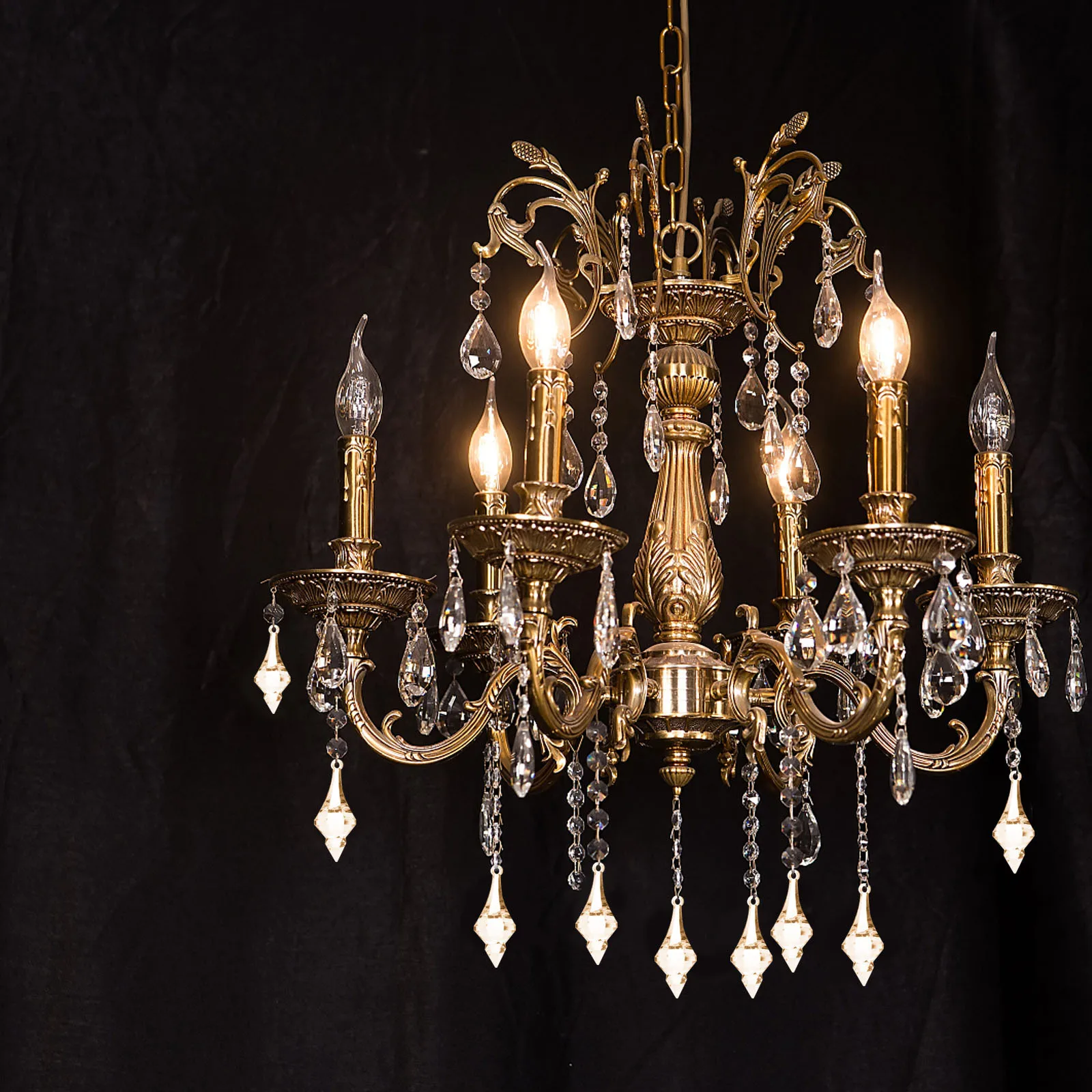 

1Pack Crystal Chandelier Crystals Hanging Ornaments Small Lightweight Decoration for Wedding Birthday Christmas