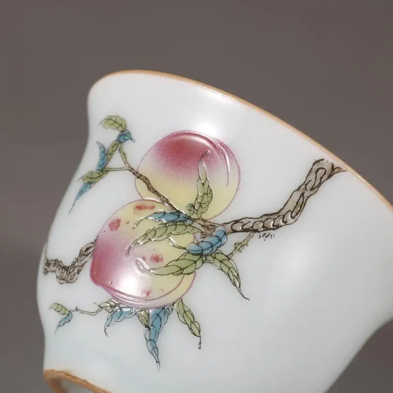 Qianlong Pink Water Point Peach Blossom cinese antico piccola tazza da tè tazza di vino bianco ornamenti antichi della collezione di ceramica