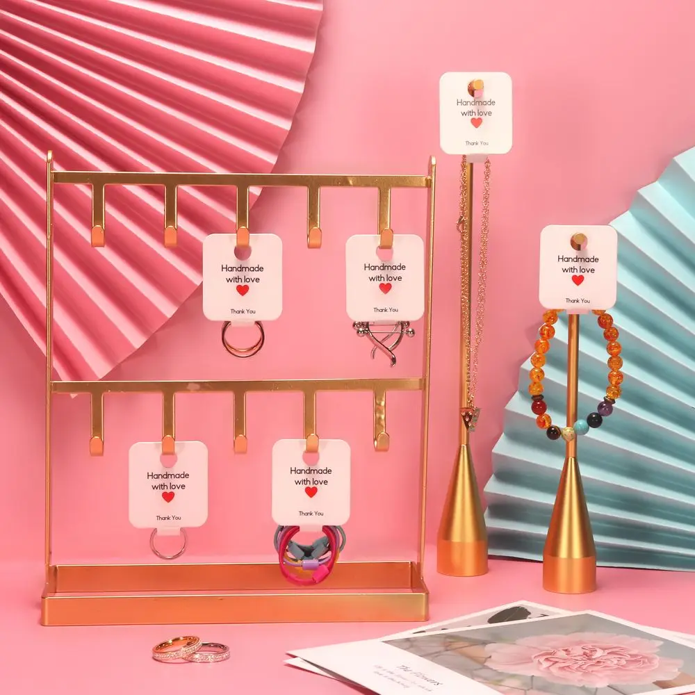 Tarjetas de agradecimiento autoadhesivas para joyería, paquetes pequeños de negocios, collar, pulsera, anillo, soporte hecho a mano con amor, 50