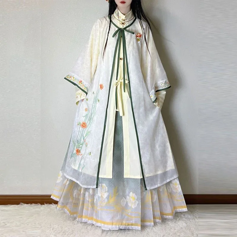 

Hanfu Horse Face Skirt Woman Chinese Traditional Dress Ming Dynasty Cosplay Fairy Princess Floral Embroidery Dress