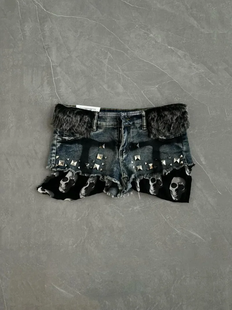 Harajuku Gothic Punk Heavy Rivet Nail Hot Shorts Y2k Americn Spliced Skull Print Women Shorts Americna All Mcath Lazy Short Pant