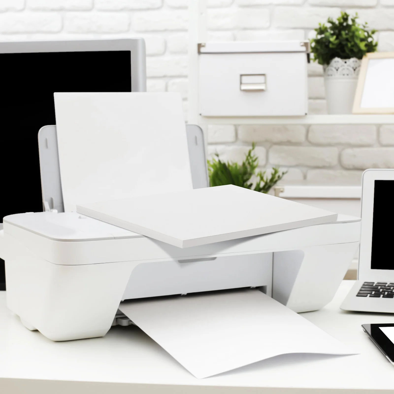 

100 Sheets A4 Printer Paper Blank Copy Paper For Computer Copier Multi-Use Bulk Printing Supplies Fine Wood Pulp Smooth Surface