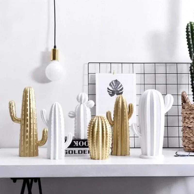 Creative Nordic Style Gold and White Cactus Ornaments Home Decoration Resin Cactus Dolls Handmade Simulation Plant Craft Gifts