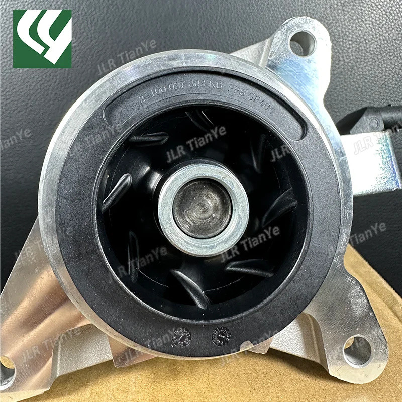 Suitable for Range Rover 3.0 diesel electronic engine cooling water pump LR089625 LR061982 JDE39951