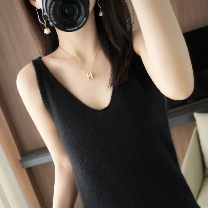 

Basic 100% Merino Wool Solid Color V-Neck Vest Sweater Cashmere Pullover Sleeveless Women Comfortable Fashion Soft Clothing Top