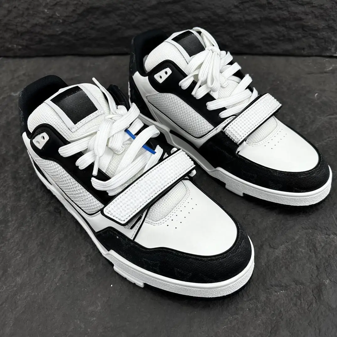Unisex Black White Color Block Skate Sneakers Mesh Faux Leather Splicing Strap & Lace Up Thick Sole Street Shoes