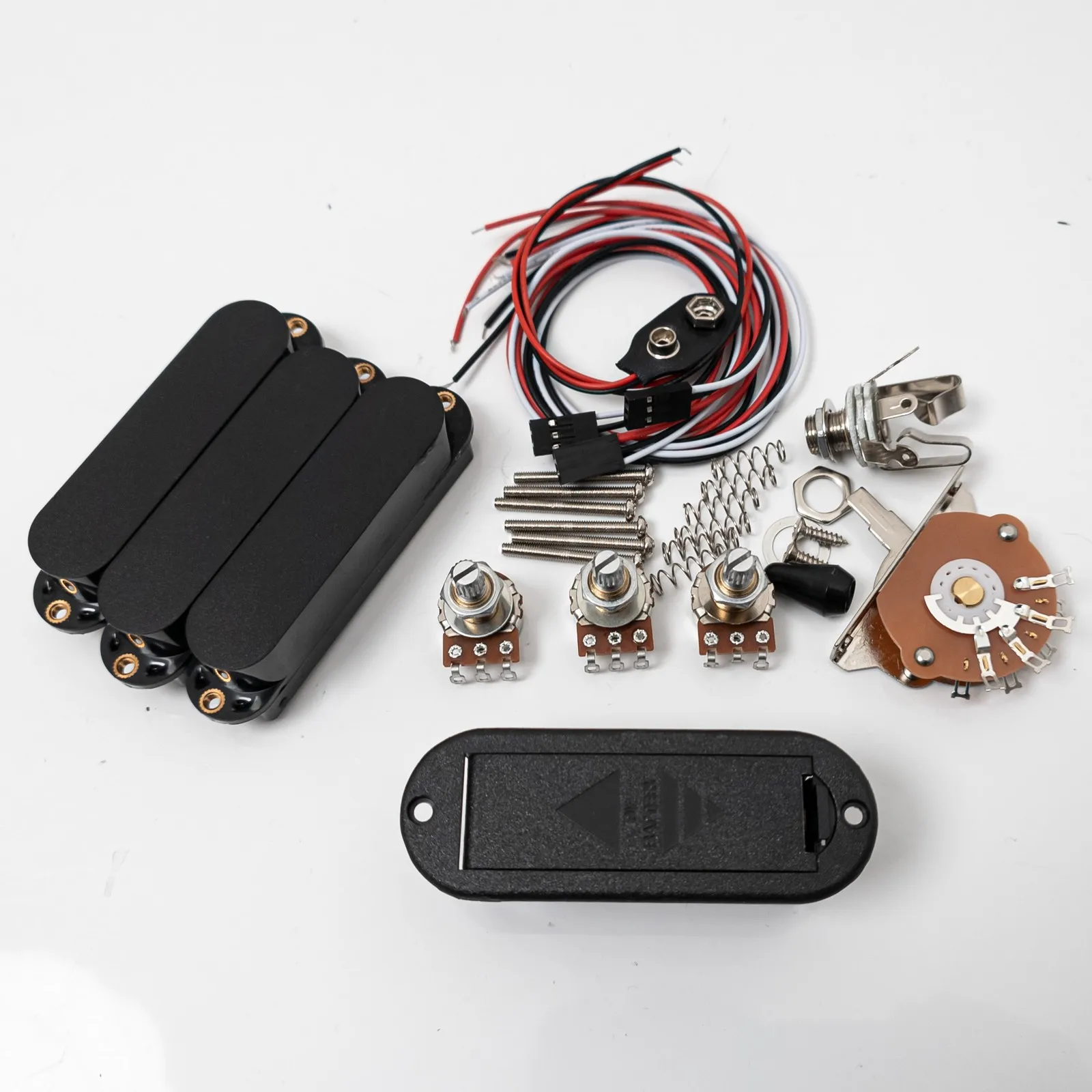 

SSS Active Single Coil Pickups Set 9V Prewired Wiring Kit for ST Style Electric Guitar 3 Single Coil with A25K Pots Set