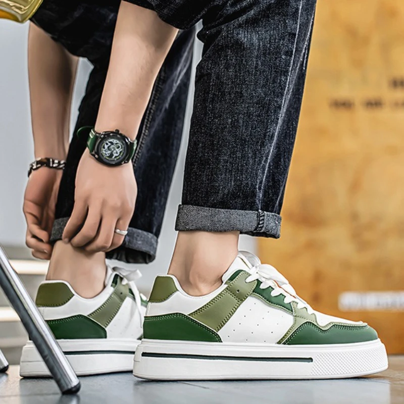 رجل أحذية رياضية صفقات تنس رجل الاتجاه 2025 أحذية الصيف للرجال فستان رجالي أحذية جلد البقر الحقيقي أحذية جلدية بدون كعب1