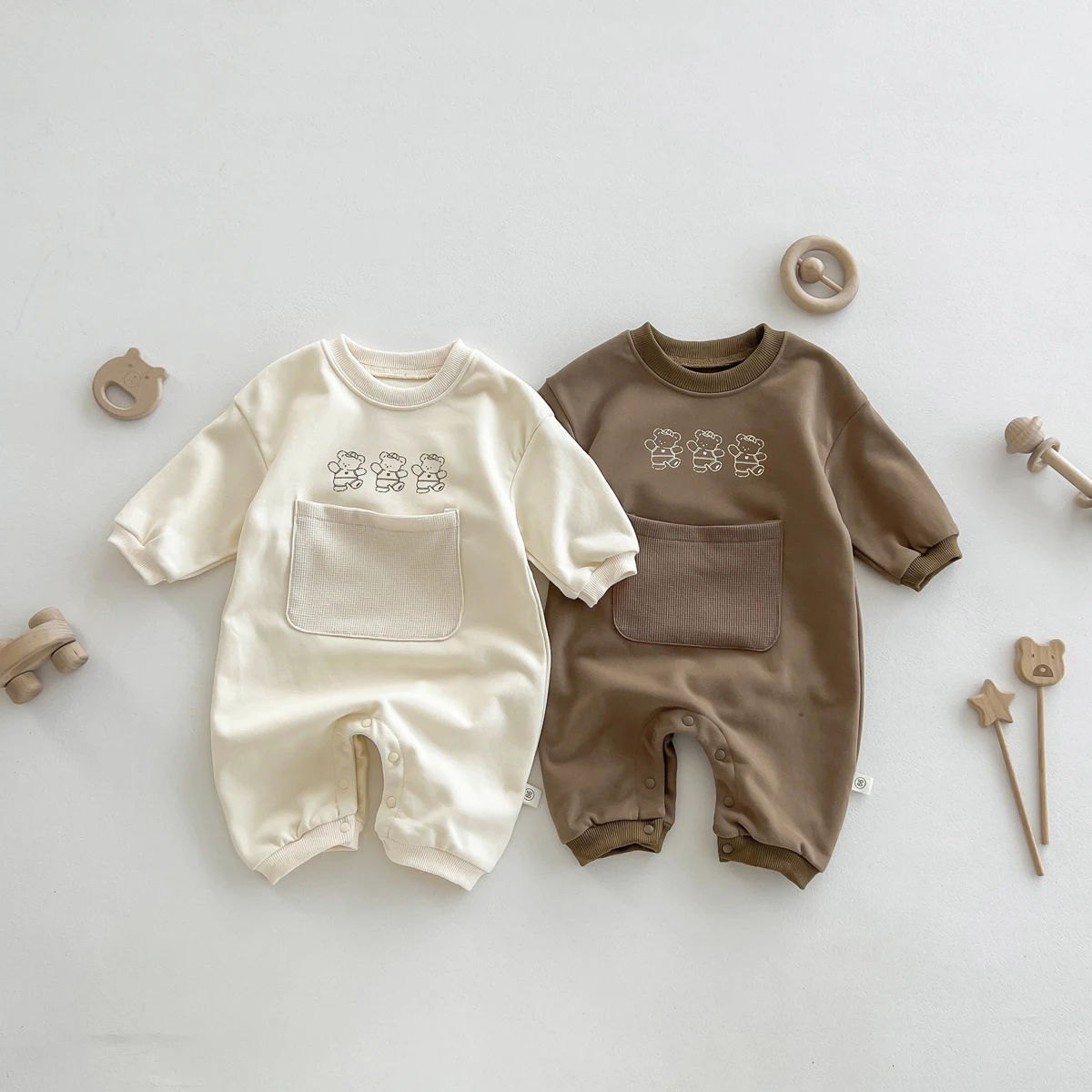 Autumn and winter Baby Romper Long Sleeve 2 Colors Little Bear Print Infant Boys Jumpsuit Baby Clothes  Cotton 0-24 Months