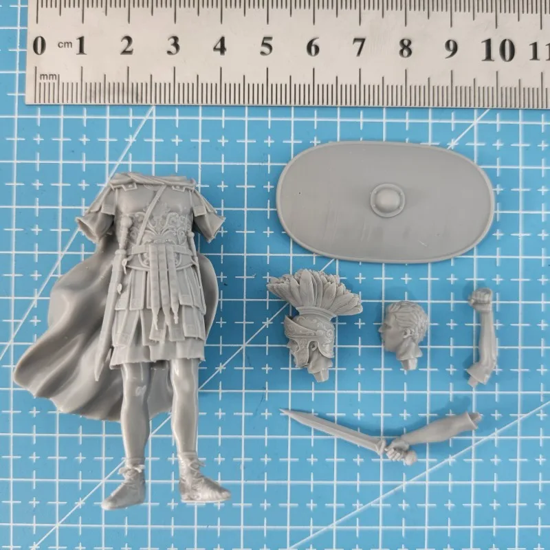 Roman Soldier Centurion 1/24 Scale Resin Figure Model Kit Assemble Miniatures Unassembled Unpainted Collecting Hobby Toys Gifts