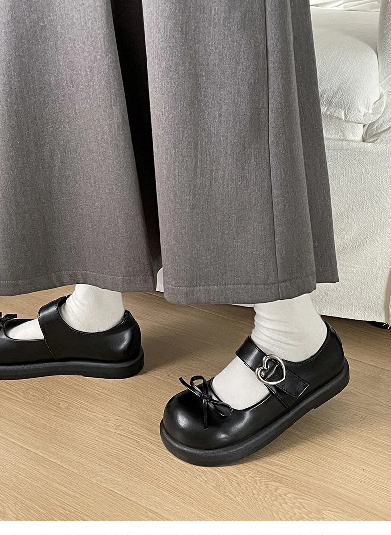 Süße Kawaii Lolita Mary Janes JK Schuhe Damen Kunstleder Kleine Schleife Herz Metallschnalle Flache Schuhe Studentinnen Flache Uniformschuhe – Detail 17