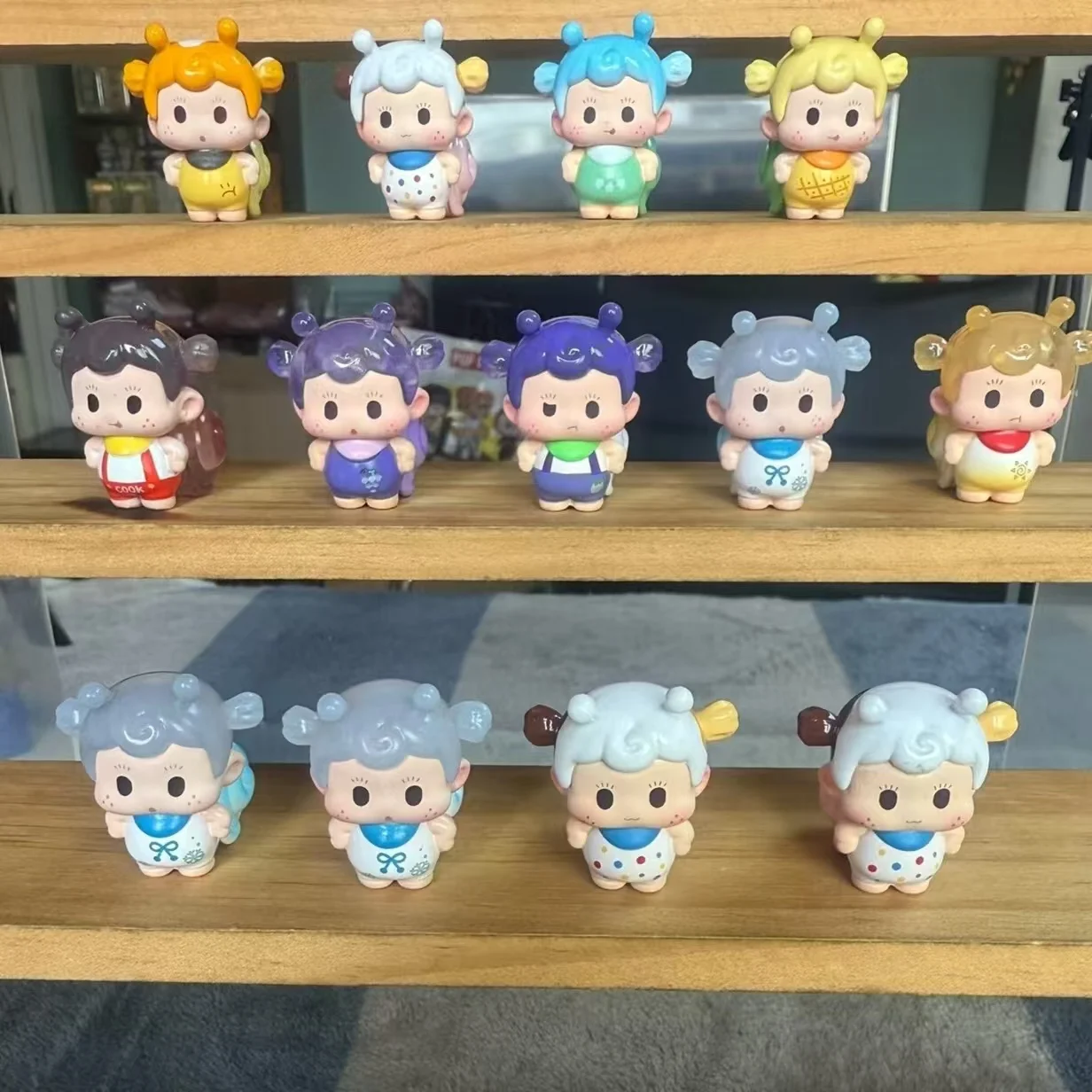 

In Stock Suda Mei Mystery Box Qi Qi Wo Bao Li Series Mini Figure Cute Kawaii Blind Bag Collectible Vinyl Toy Desk Decor Gift