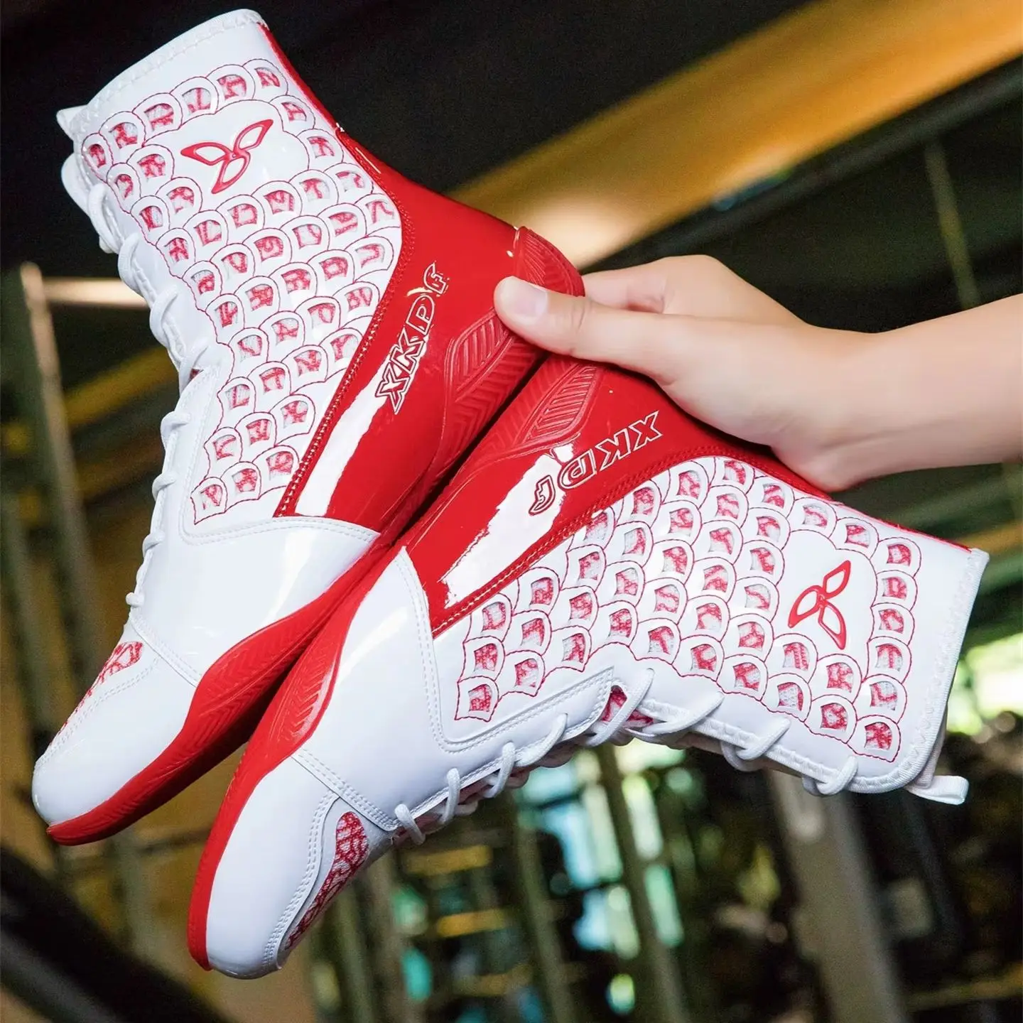 

Men & Women's Pro Wrestling & Boxing Shoes: Rebound Cushioning + High-Top Ankle Protection - MMA/Sanda/Combat Training Sneakers