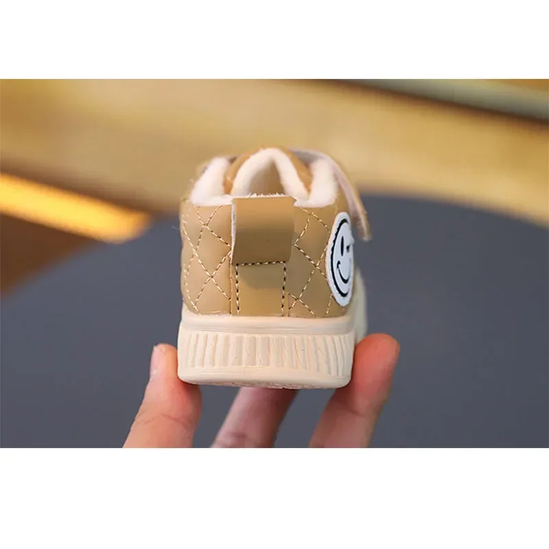 Winter Plush Kids Shoes Boys Sneakers New Baby Girl Board Shoes Solid Color Infant Girls Canvas Shoes First Walkers Anti-slip