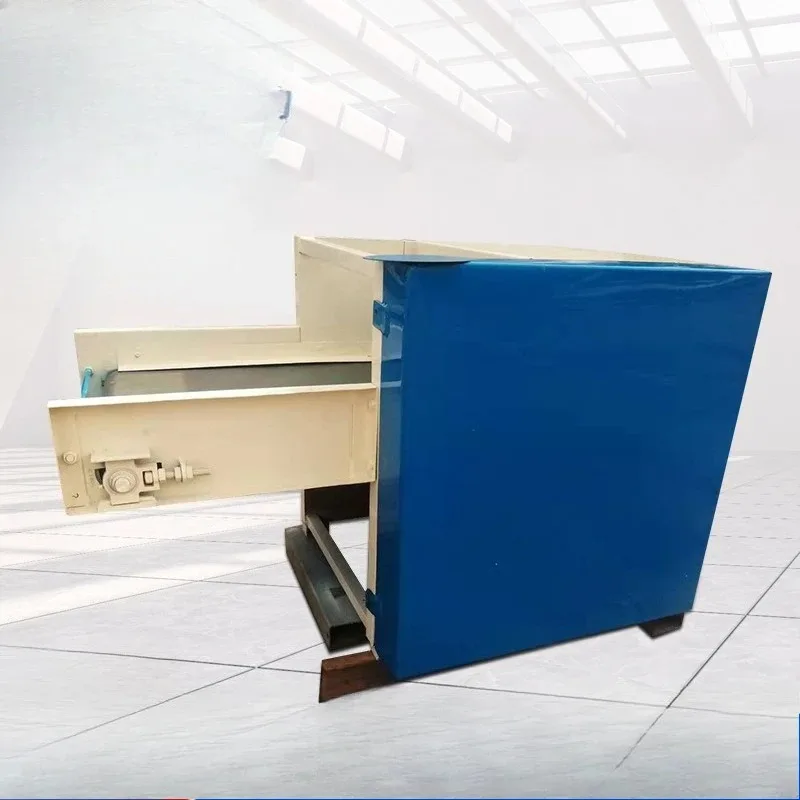 Cotton opening machine, conveyor belt feeding multi-roller, opening machine, opening machine, pillow core, toy kennel production