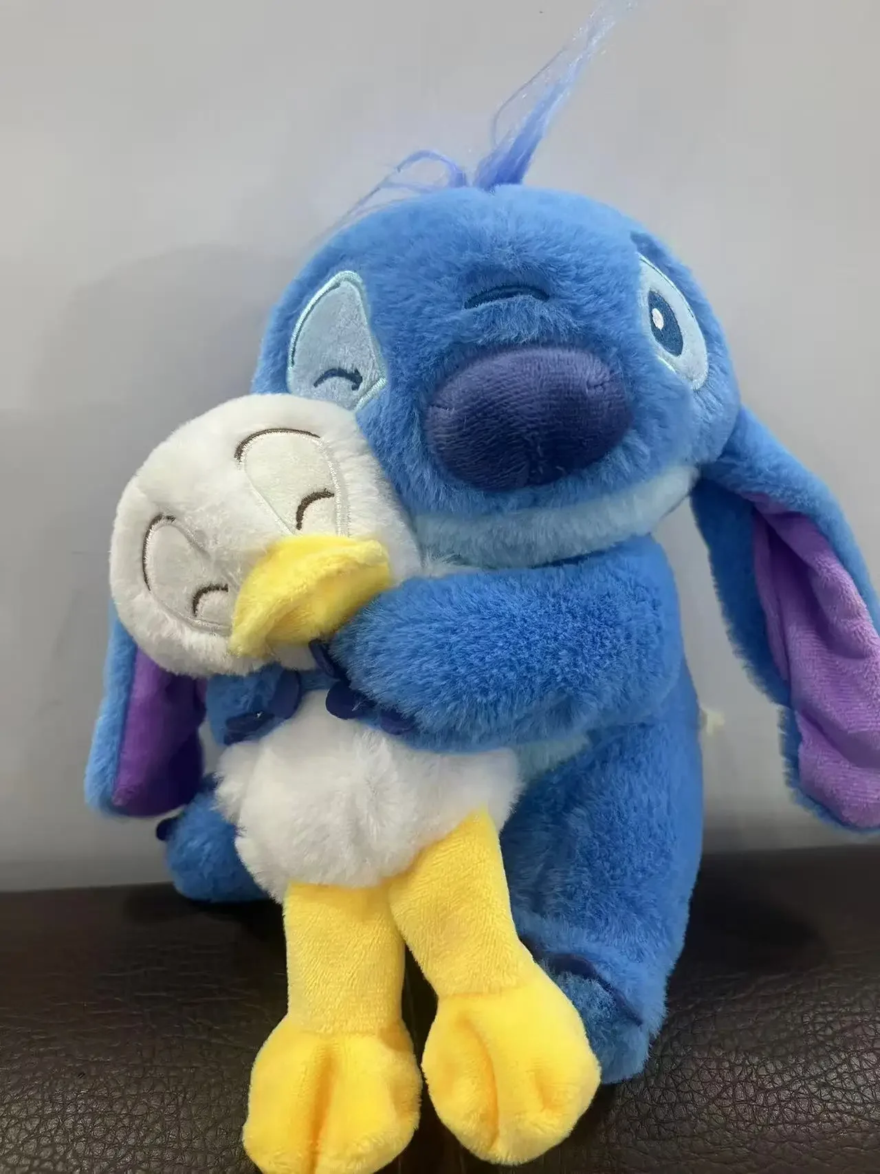 

Disney Stitch мультяшные плюшевые куклы игрушки Kawaii аниме мягкие куклы плюшевые подушки успокаивающие игрушки подарок на день рождения для мальчиков и девочек