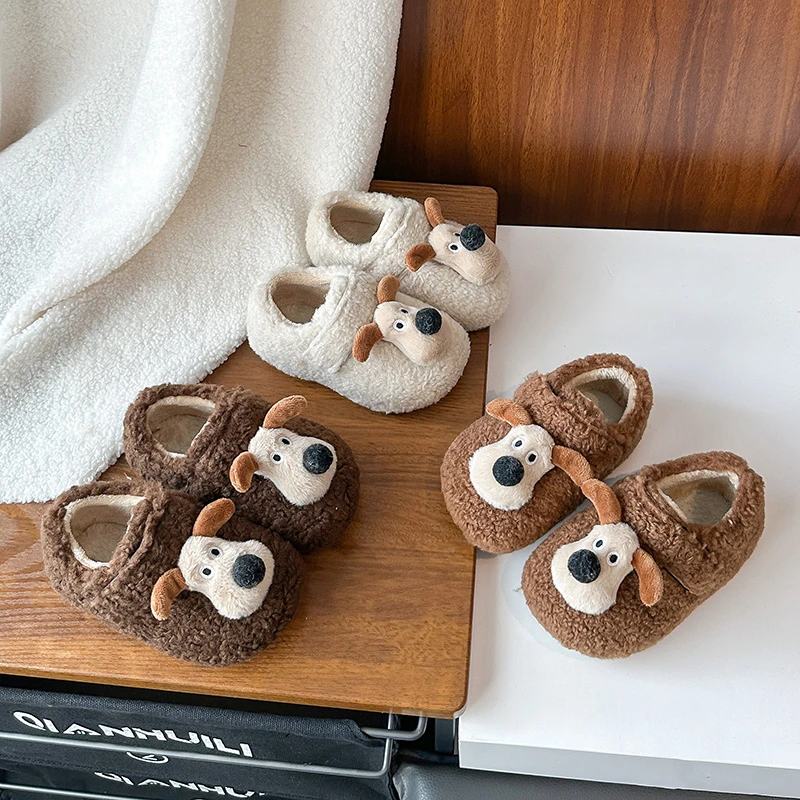 

Повседневные тапочки, детские домашние туфли на плоской подошве, дизайнерская зимняя обувь с героями мультфильмов, милая домашняя плюшевая теплая обувь на платформе для девочек, модная обувь