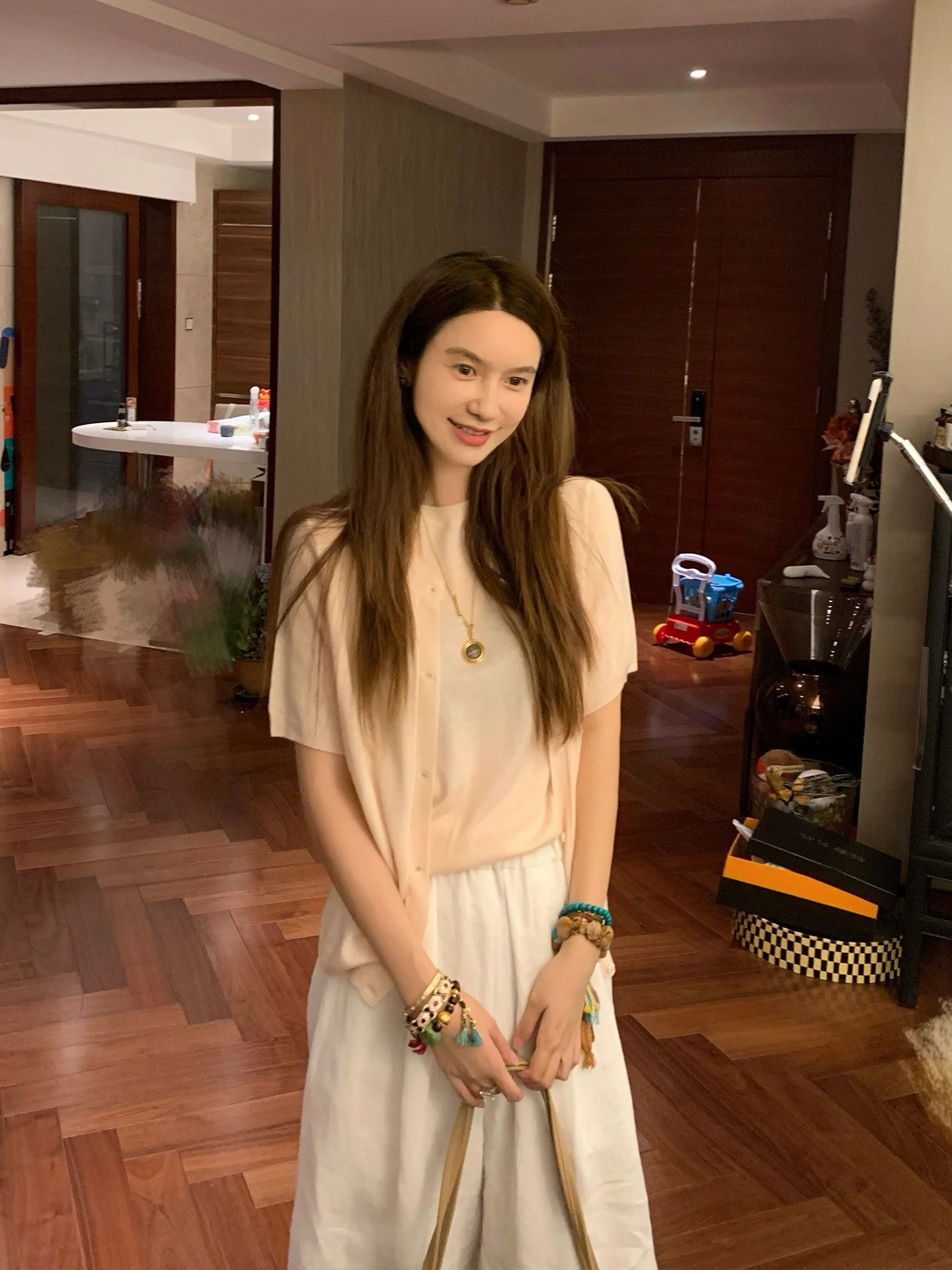 

Ele Soft Silk Wool Vest Skin-friendly Two-piece Set by Zhang Da Comfortable Knitted Cardigan for Women Summer Thin or...