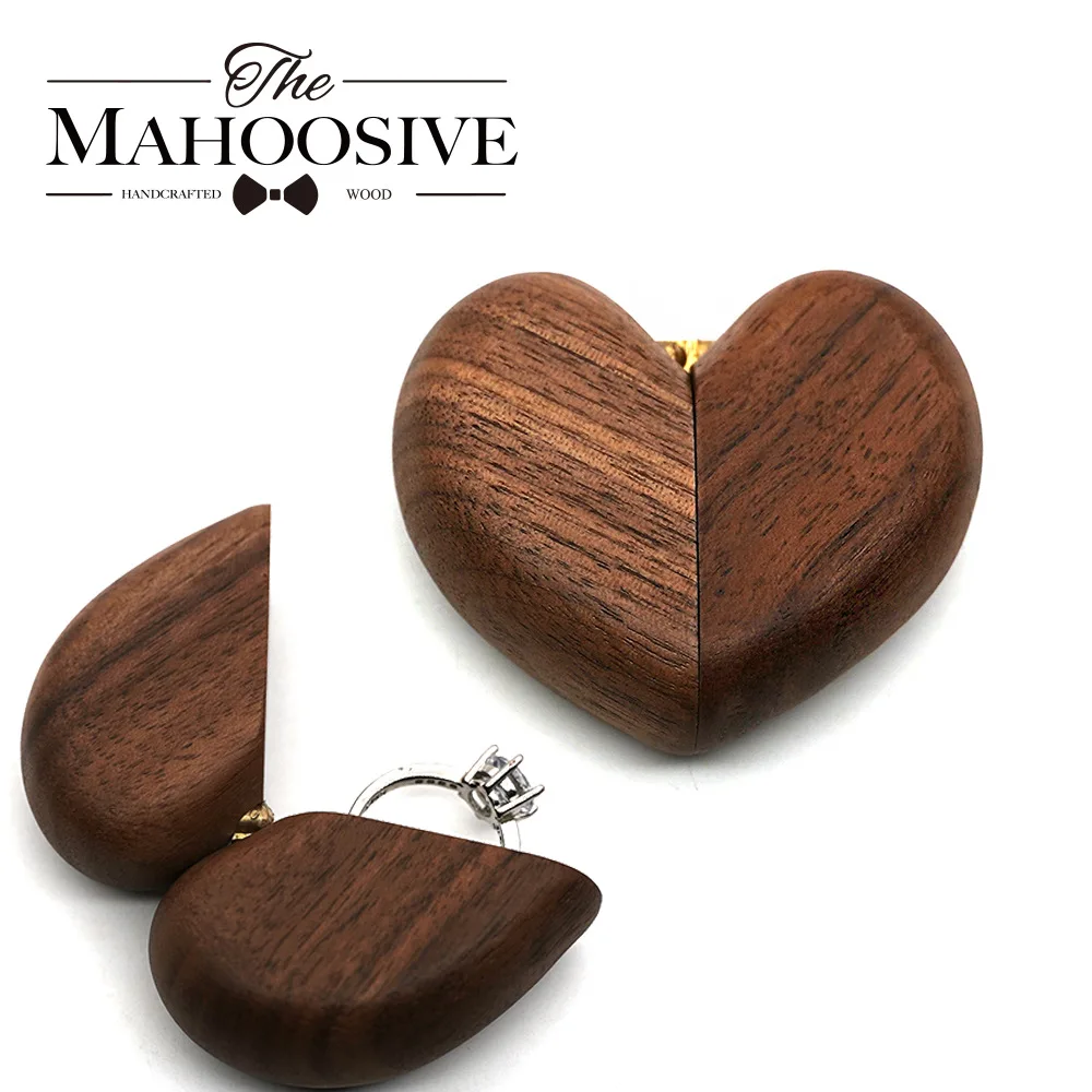 Walnut Wood Heart Shaped Ring Box Creative Exquisite Wedding Engagement Proposal Jewelry Case For Bride Groom Size Gift