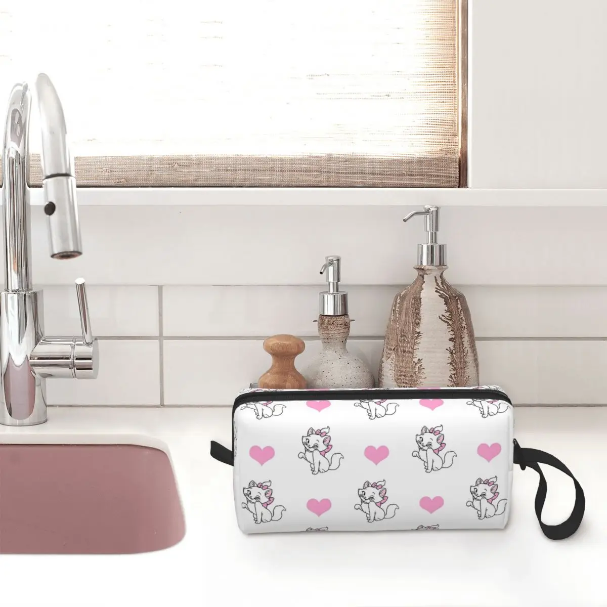 Cute Kitty Heart Marie Cat Aristocats Makeup Bag Pouch Cosmetic Bag per uomo donna borse da toilette Dopp Kit